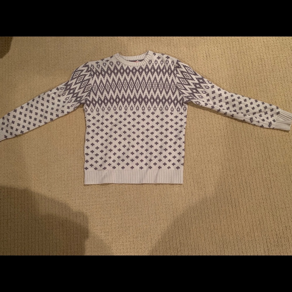 Light and dark grey Sweater